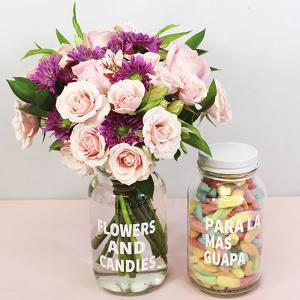Flowers and candies para la más guapa