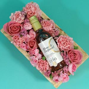 Caja de flores y vino pink