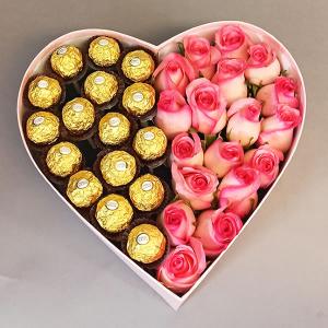 Corazon de rosas rosa y 16 Ferreros