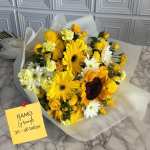 ramograndefloresamarillas