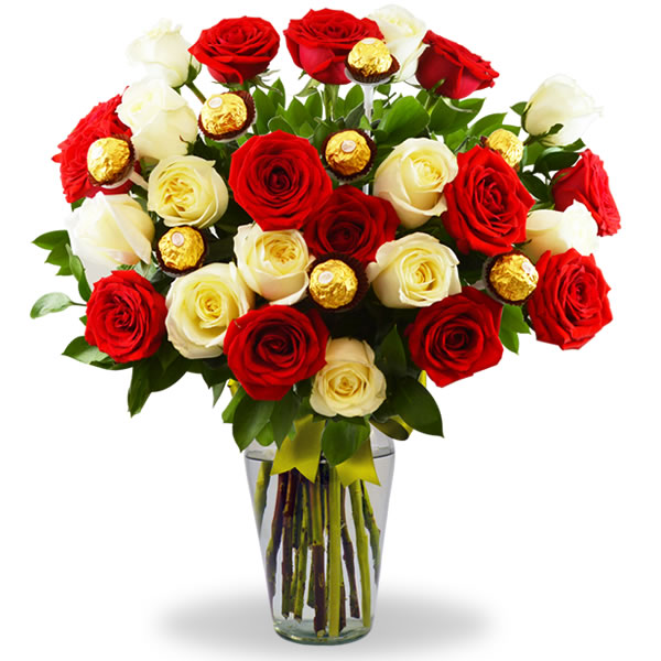 Florero con 24 rosas combinadas y Ferreros 2623