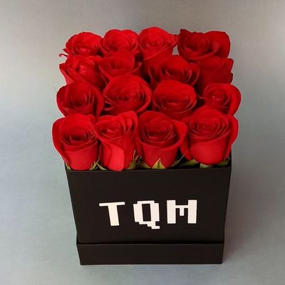 Caja con rosas rojas TQM 3320