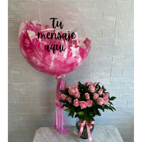 Florero con 24 rosas rosa y globo burbuja 3766