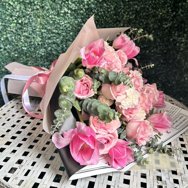 ramodeflorespinkcontulipanes 3904